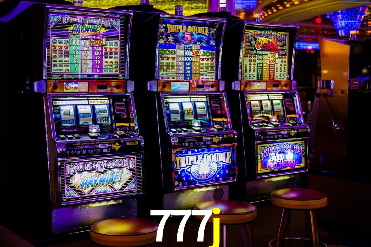 Jogos de Slot 777j